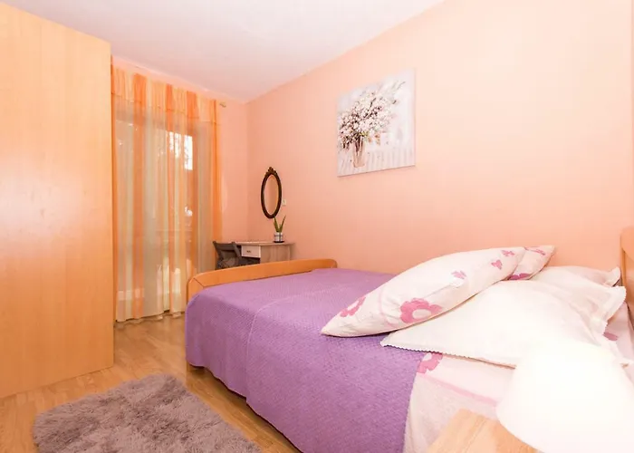 House Vlajcevic Nyaraló